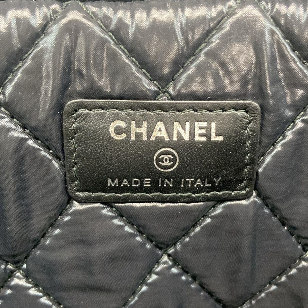 CHANEL シャネル
