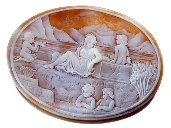 ジュエリー極】子供たちと女性像 シェルカメオルース 70.4mm×51.8