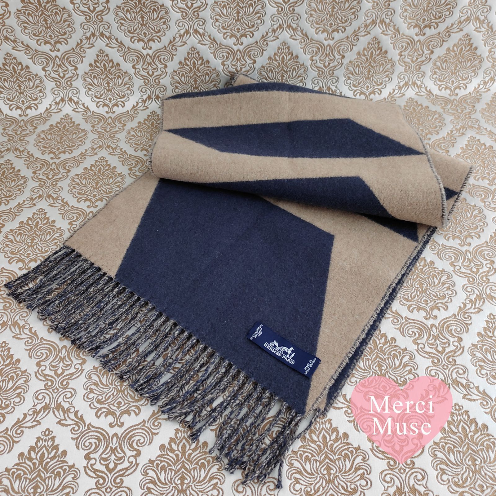 ❤お得なお品❤クリーニング済 ふんわりカシミヤマフラー ネイビーx