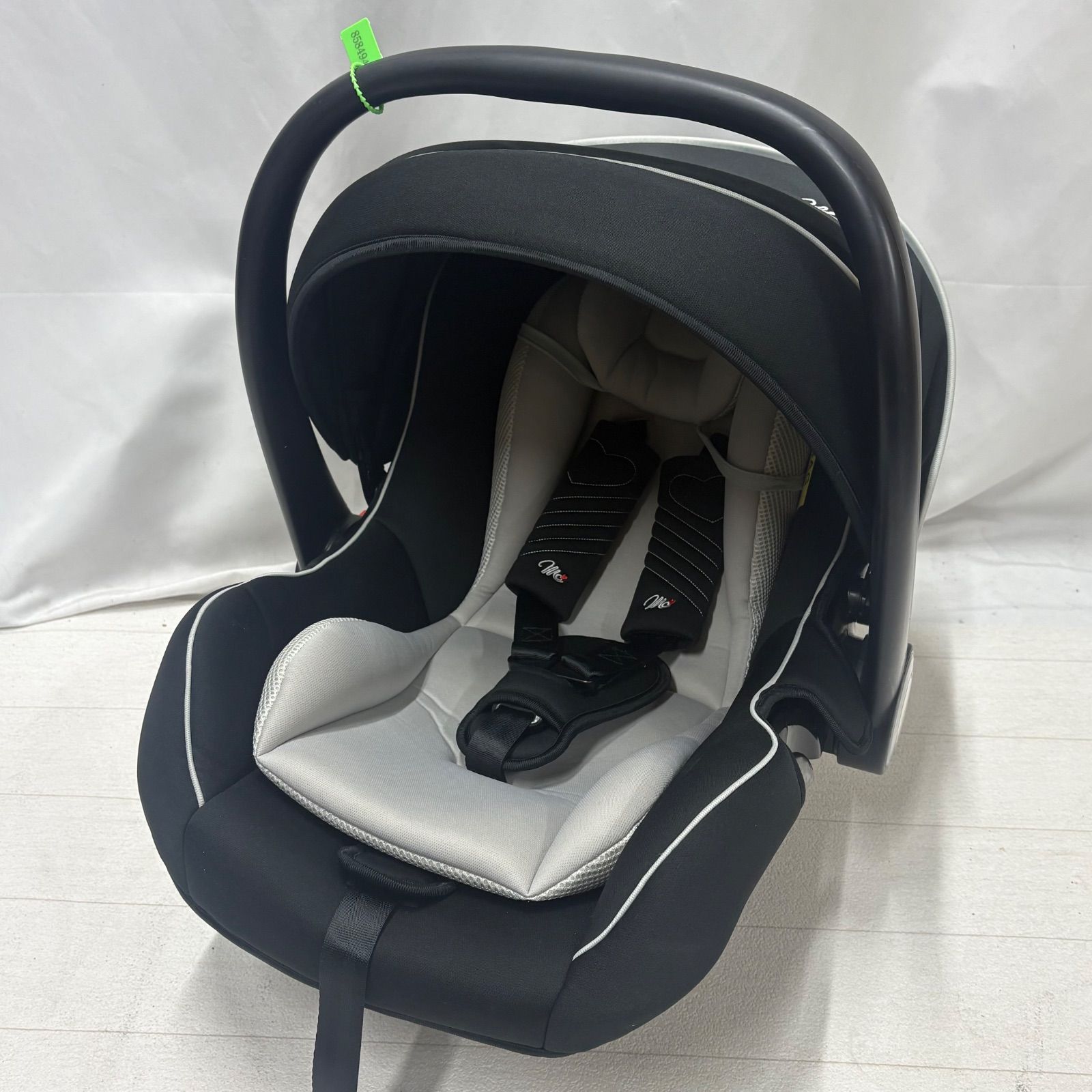 マムズキャリー ブライト3 チャイルドシート 西松屋 B-5003