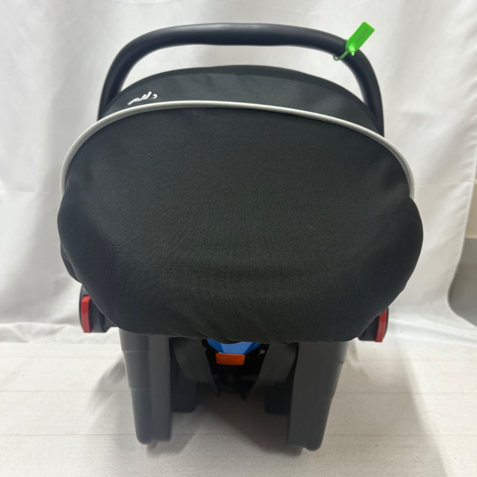 マムズキャリー ブライト3 チャイルドシート 西松屋 B-5003 - メルカリ