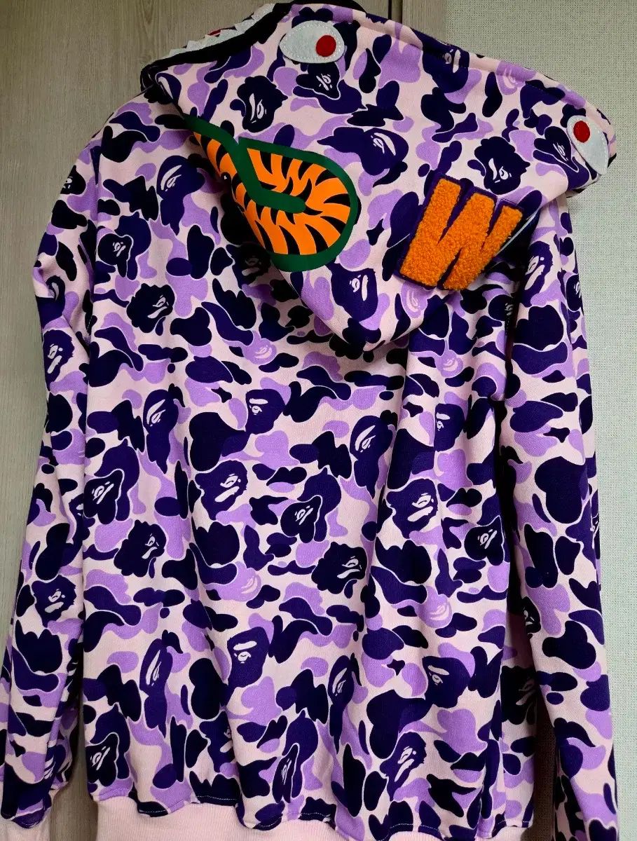 A BATHING APE パープル カモフラ シャーク フードジップアップ - メルカリ