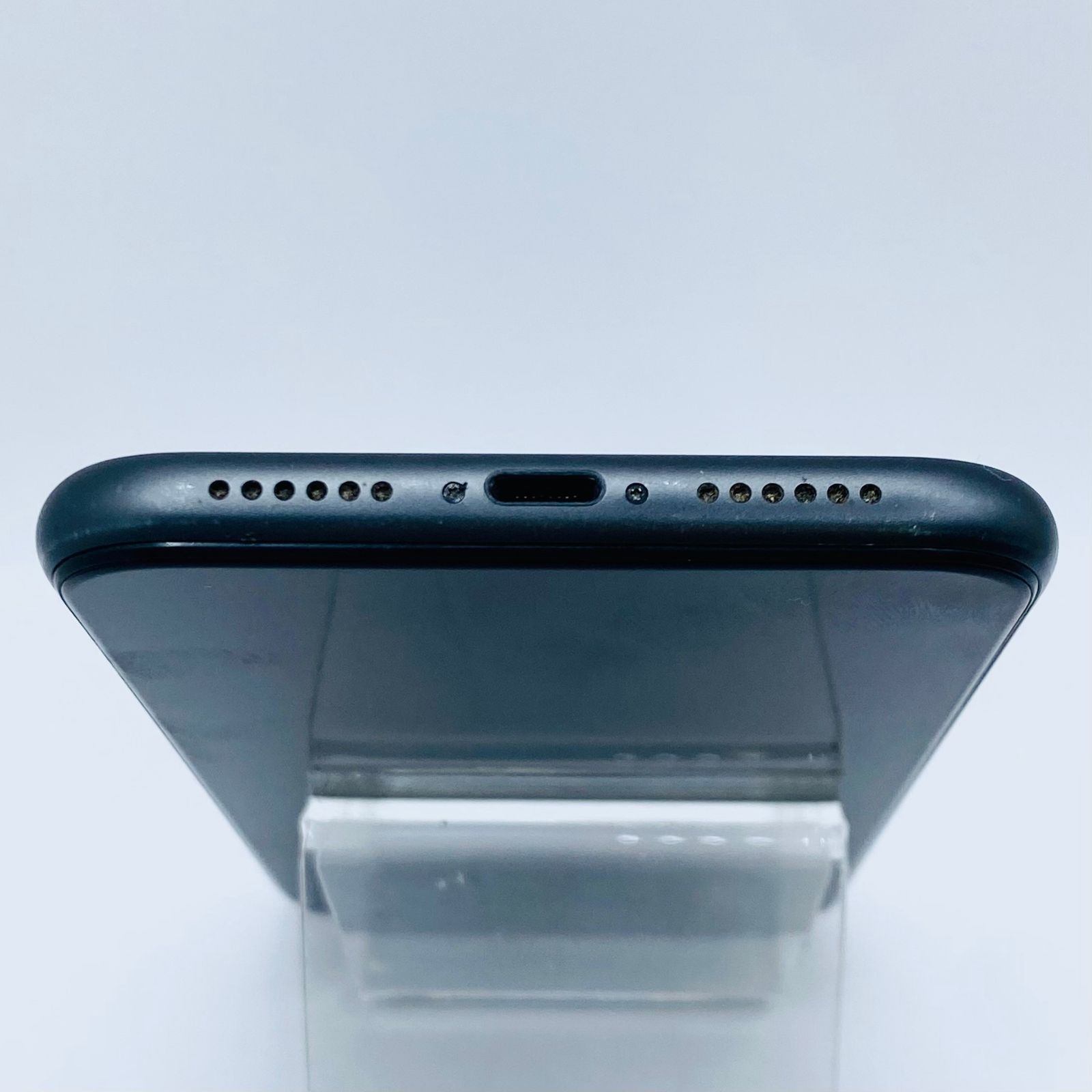 docomo iPhone11 128GB ブラック MWM02J/A SIMロック解除済み 利用制限