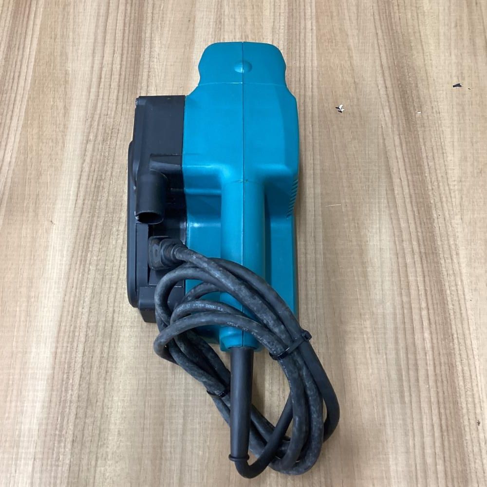  品 makita マキタ 9911 76㎜ベルトサンダ 201 サンダー 研磨機