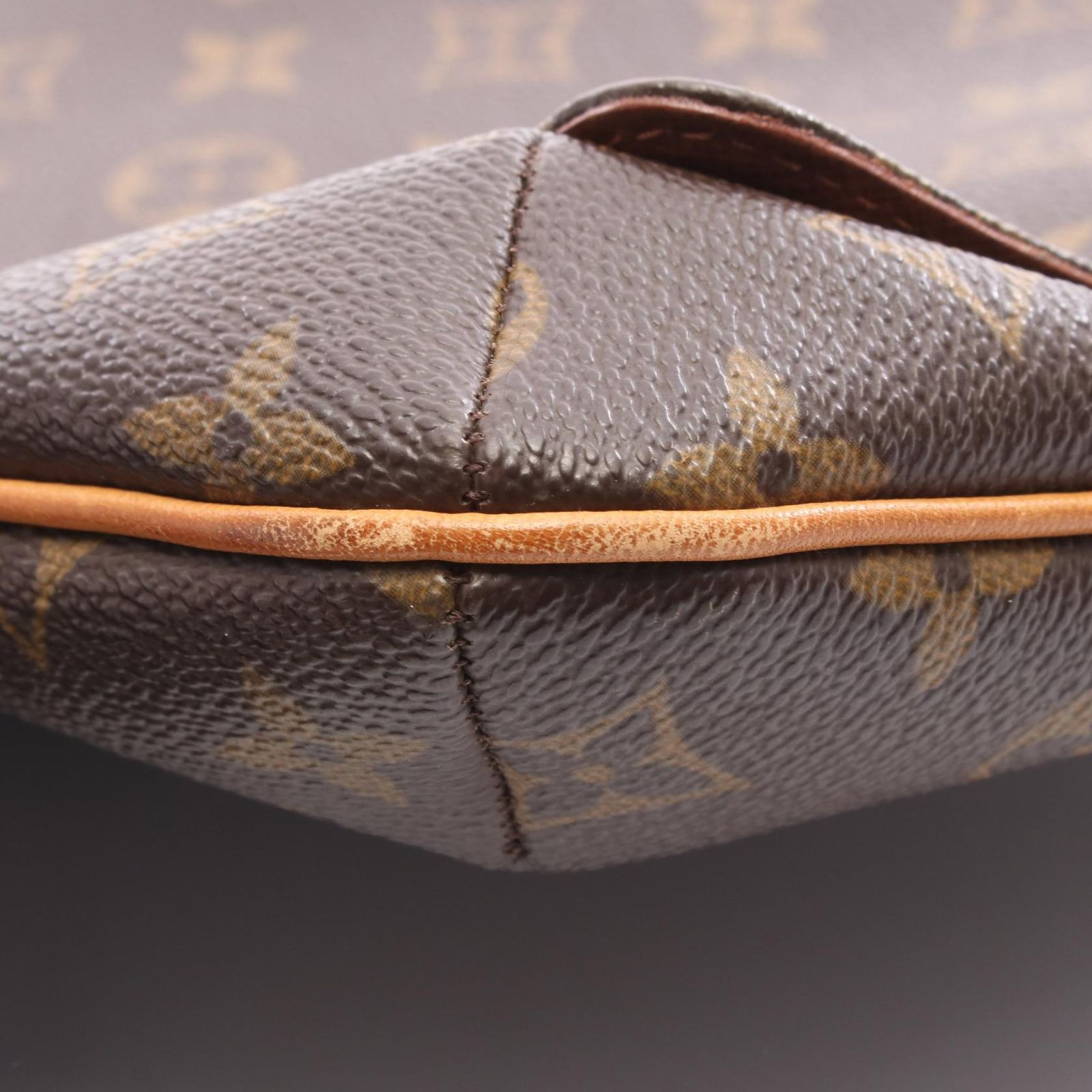 ルイ・ヴィトン LOUIS VUITTON ショルダーバッグ ミュゼットタンゴ