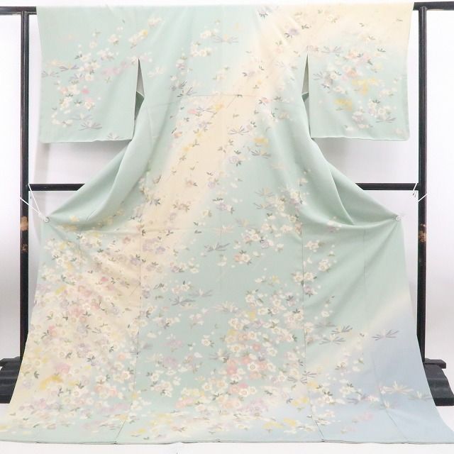 ❁tomihisa❁未着用 総刺繍 梅 着物 正絹 仕付け糸付 トールサイズ