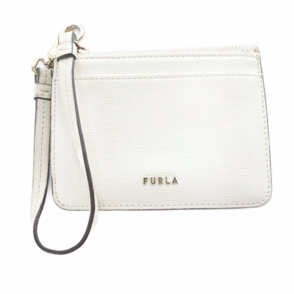 フルラ FURLA レザー カードケース ロゴ 白 ホワイト - メルカリ