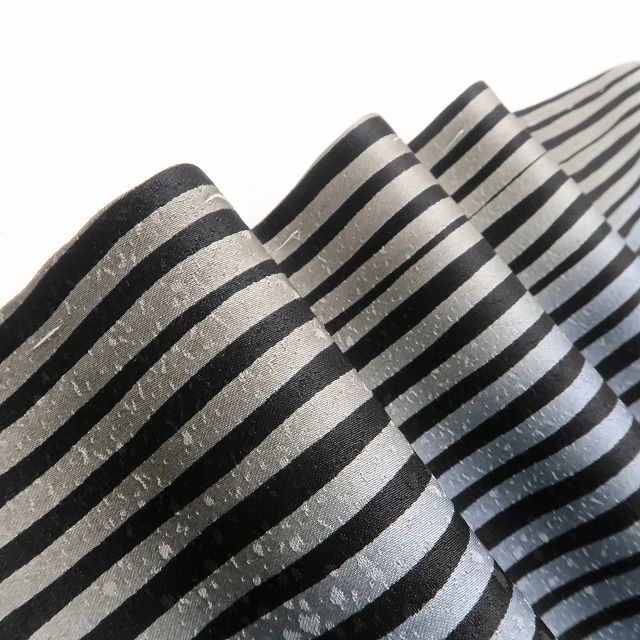 ❁tomihisa❁ 落款 着物 正絹 ありそうでない個性…いつもと違う自分にドキッ ”仕付け糸付 付下げ 7224