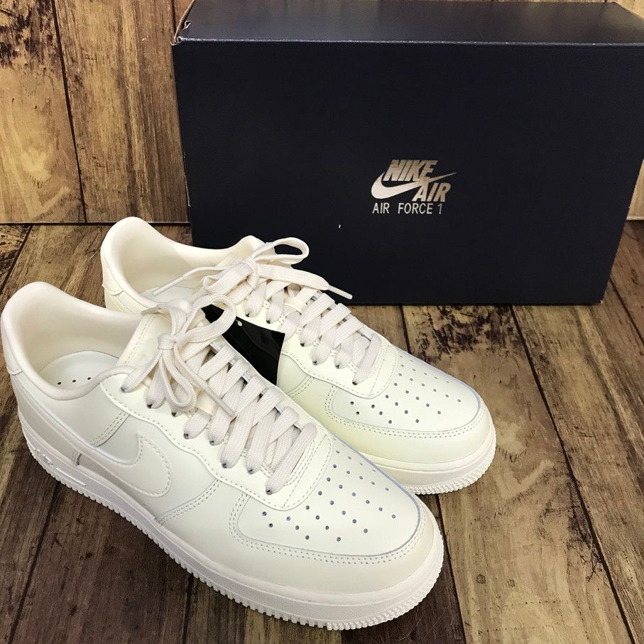 NIKE AIR FORCE1 LOW 