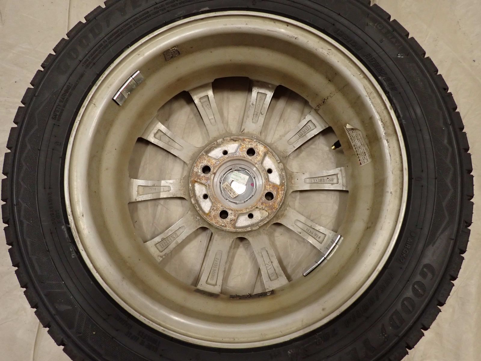 グッドイヤー アイスナビ