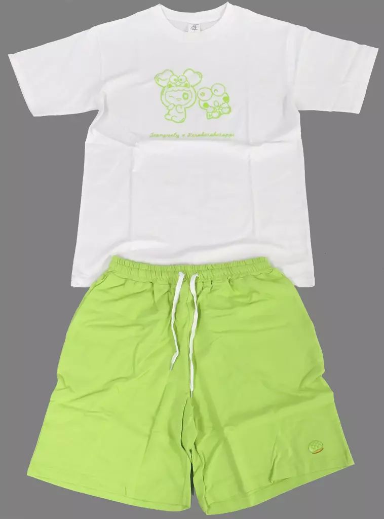 衣料雑貨 ジョンヨン セットアップ JEONGVELY×けろけろけろっぴ ホワイト×ライトグリーン Lサイズ TWICE LOVELYS×SANRIO CHARACTERS