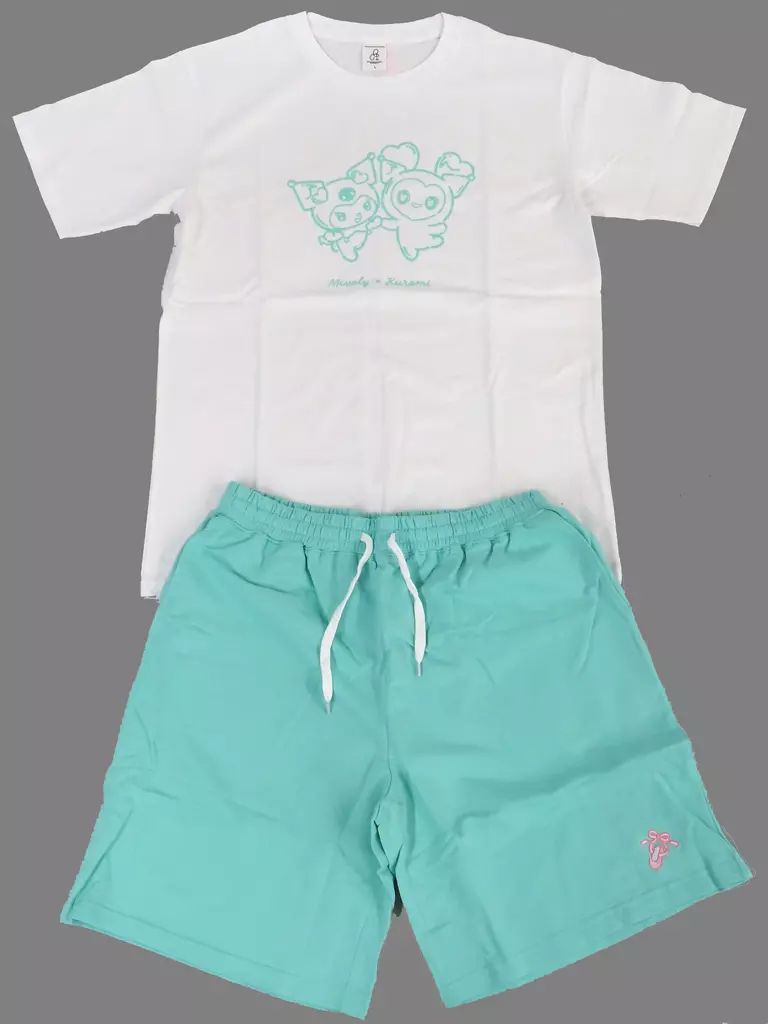 衣料雑貨 ミナ セットアップ MIVELY×クロミ ホワイト×ミントグリーン Lサイズ TWICE LOVELYS×SANRIO CHARACTERS