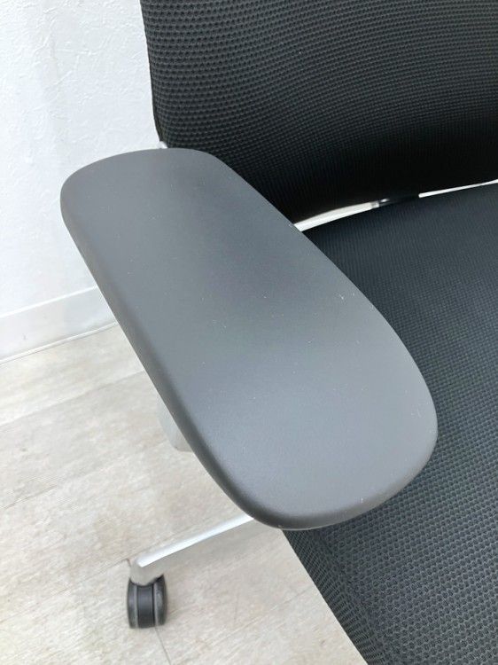 固定肘付コーラルチェア CQ4CBR