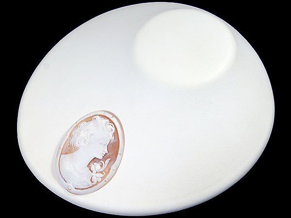ジュエリー極】S・DACAMPO作 綺麗な貴婦人の彫刻 高級シェルカメオ