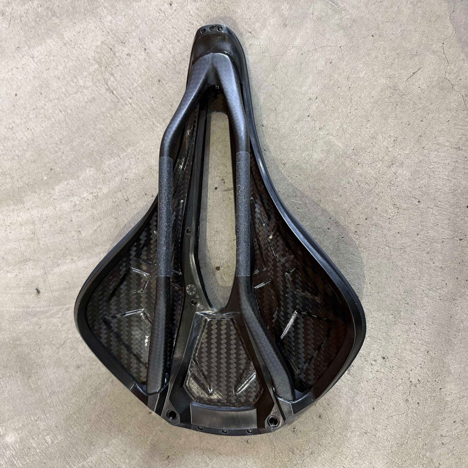 美品】S-WORKS POWER サドル 155mm カーボンレール 軽量