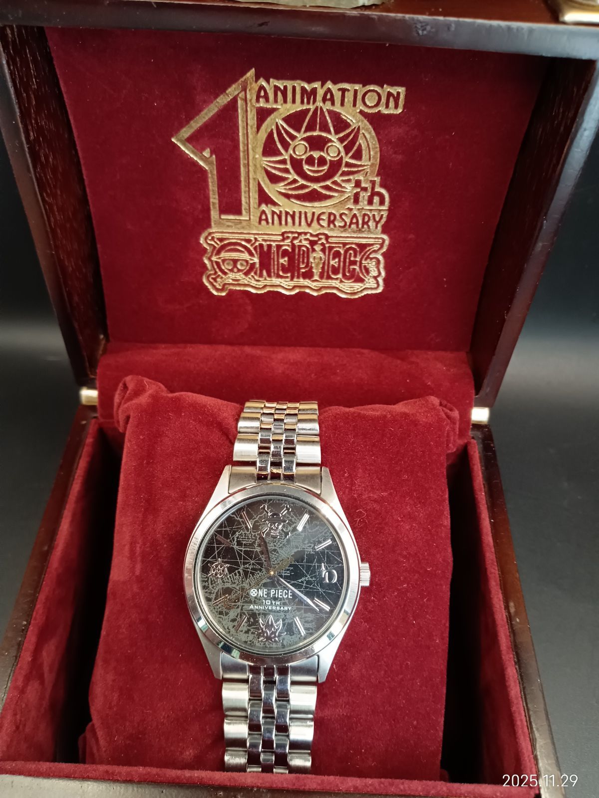 ONE PIECE 10周年記念公式ウォッチ 黄金の指針〜ゴールデン・ポース