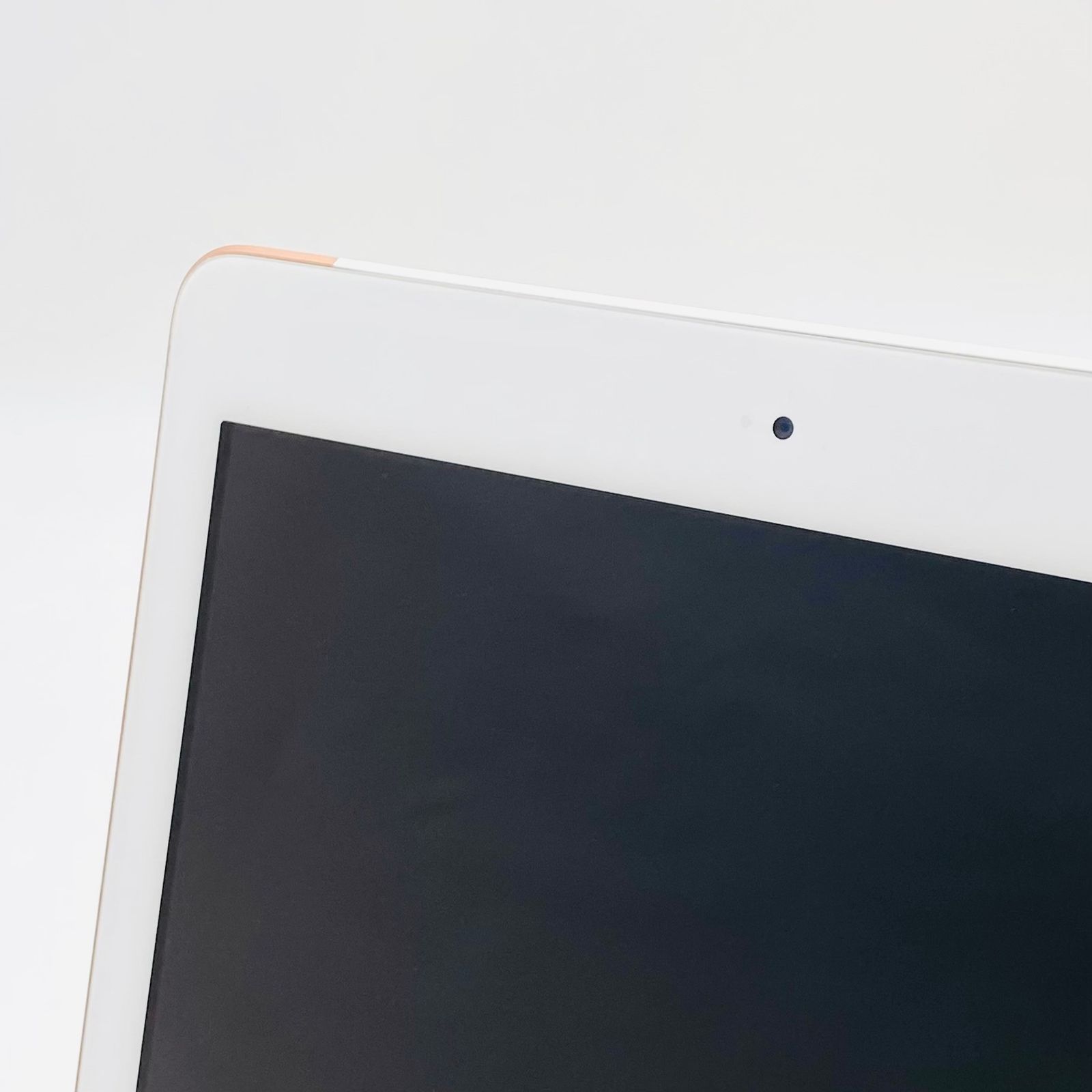 iPad 第6世代 MRM02J/A 32GB Cellular docomo iPad 第6世代 32GB ゴールド MRJN2J／A Wi-Fi [32GB] （2018） Apple