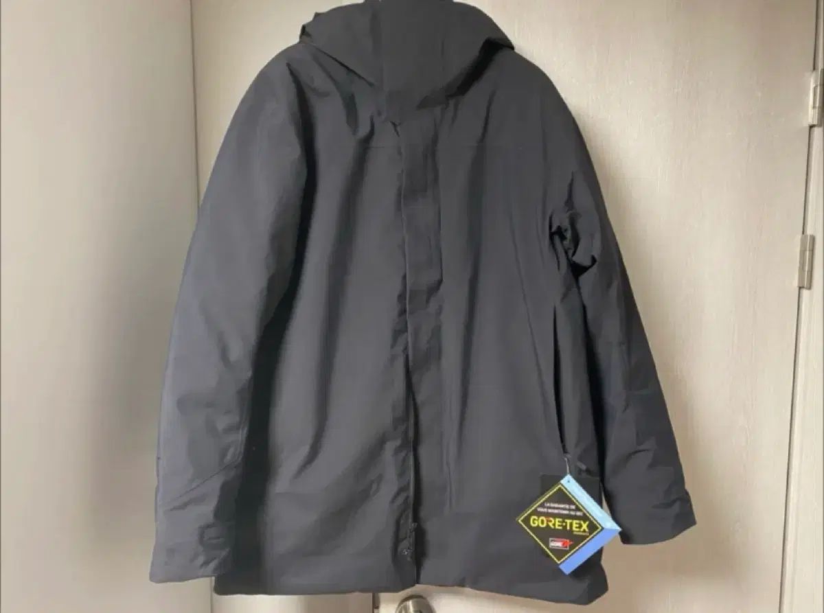 ARC TERYX アークテリクス サーマ パーカ ブラック XL