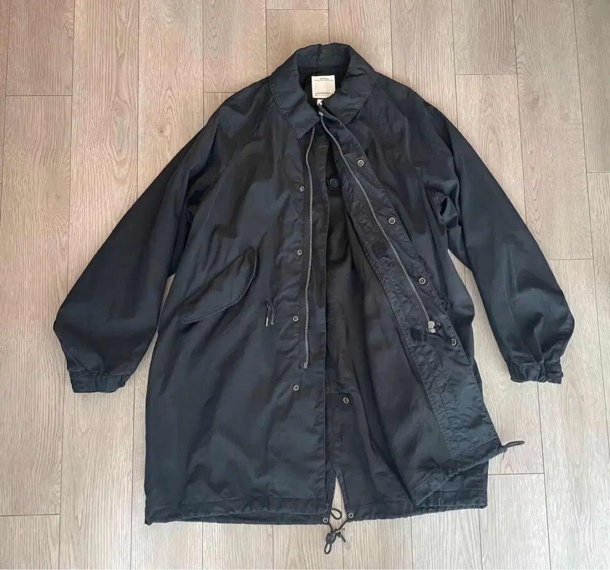 visvim ブルゾン　黒 VISVIM(ビズビム) LEVINSON FISHTAILフィッシュテールコート