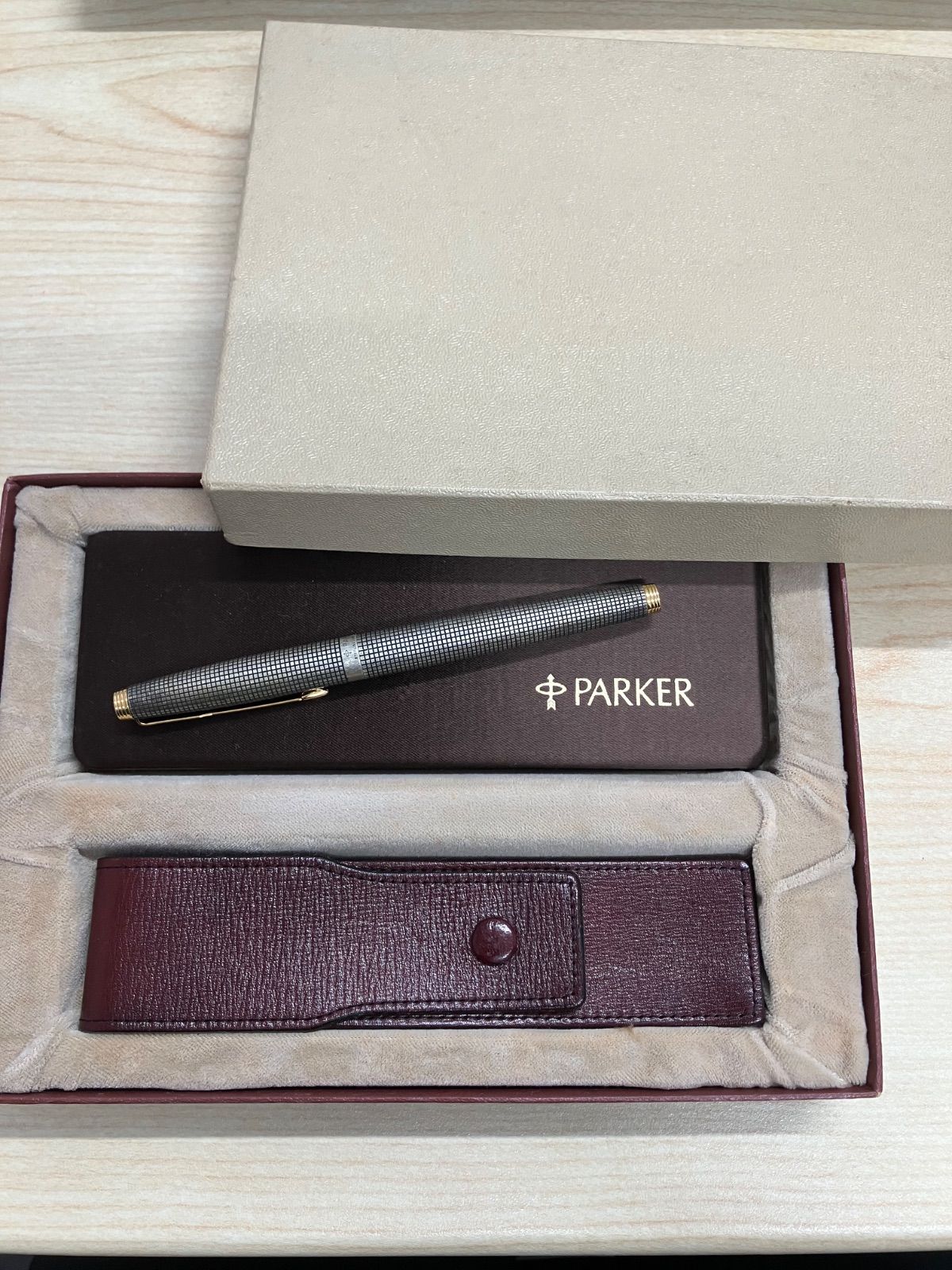 値下げ！英国 PARKER パーカー 万年筆 14K 箱付き ショップ 未使用