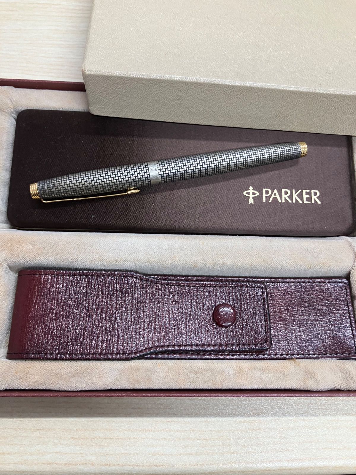 値下げ！英国 PARKER パーカー 万年筆 14K 箱付き ショップ 未使用