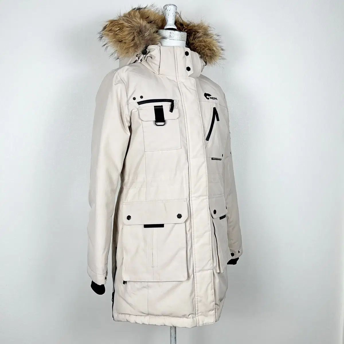 ベージュ グース