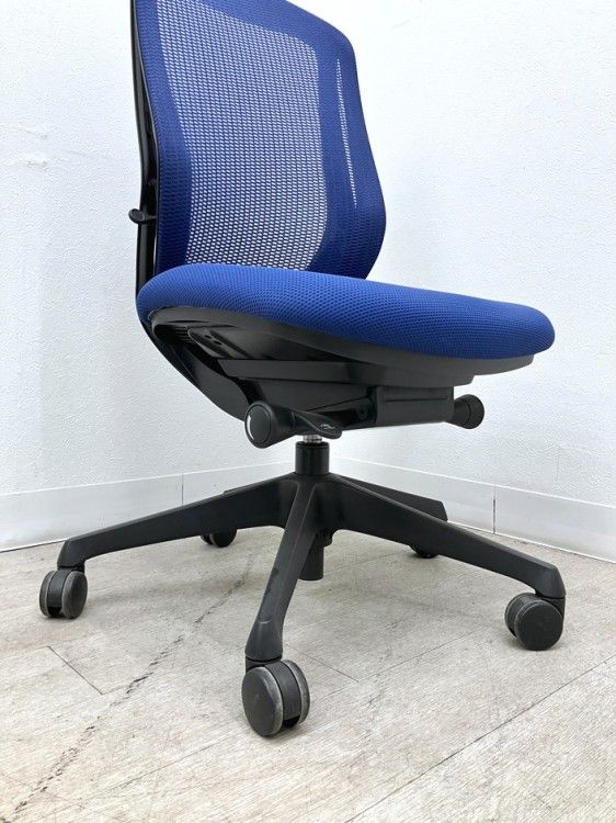 シルフィーチェア