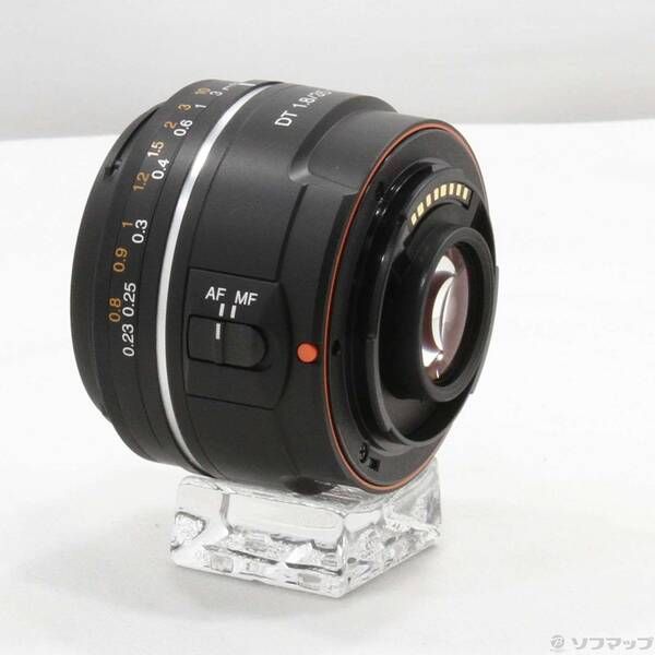 〔 品〕 DT 35 mm F 1 8 SAM αレンズ 262