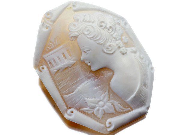 ジュエリー 巻き髪の女性像 シェルカメオルース 60 0 mｍ 46 8ｍｍ a 2982 i