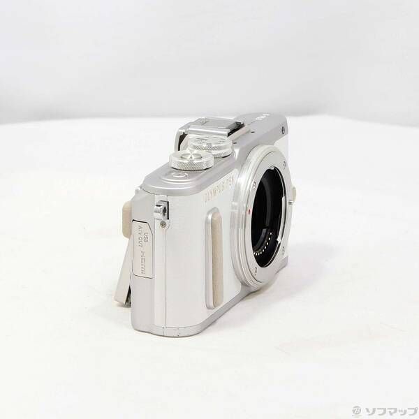 中古品〕 OLYMPUS PEN E-PL8 ボディー ホワイト【349】 - メルカリ