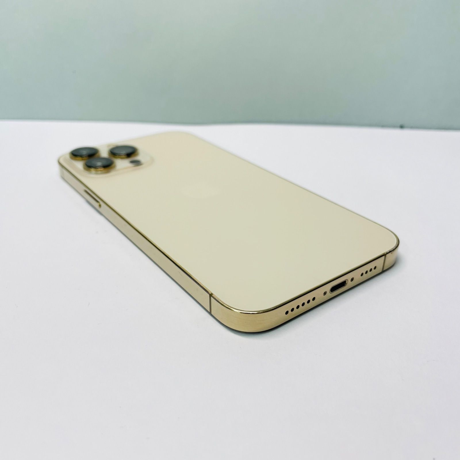 iPhone 13 Pro Max 512GB SIMフリー 電池100% 98738 - メルカリ