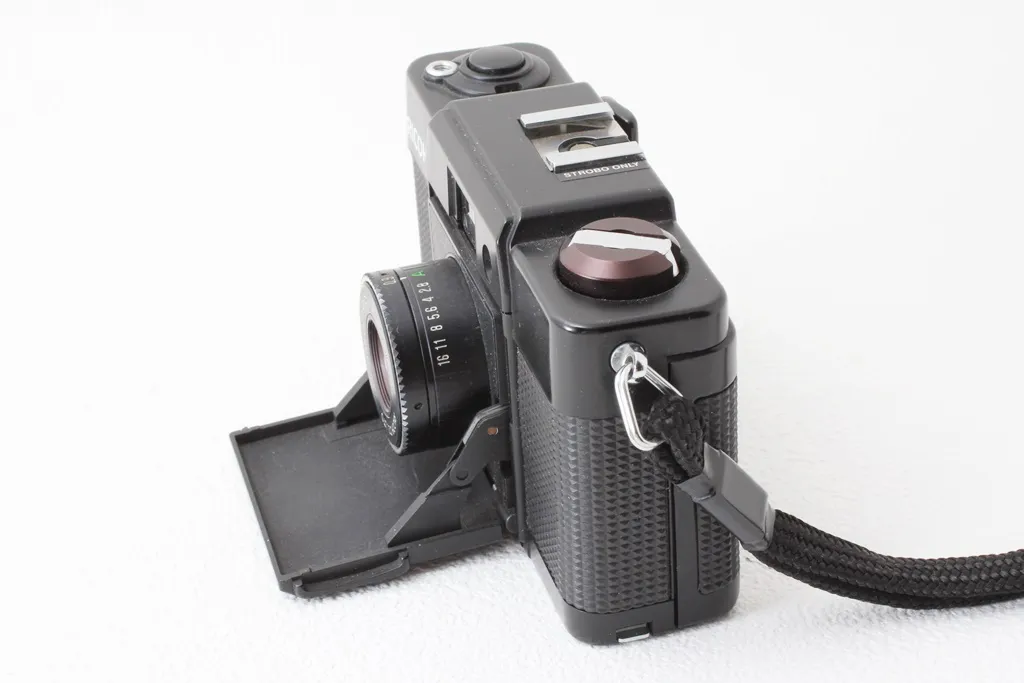 格安 RICOH リコー FF-1 コンパクトフィルム カメラ