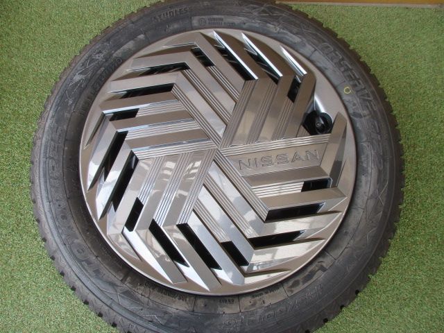 【値下げ中】日産純正スチール　ノート185/60R16　スタッドレス４本SET 中古】 送料込み 日産純正スチール ノート 185/60R16 スタッドレス