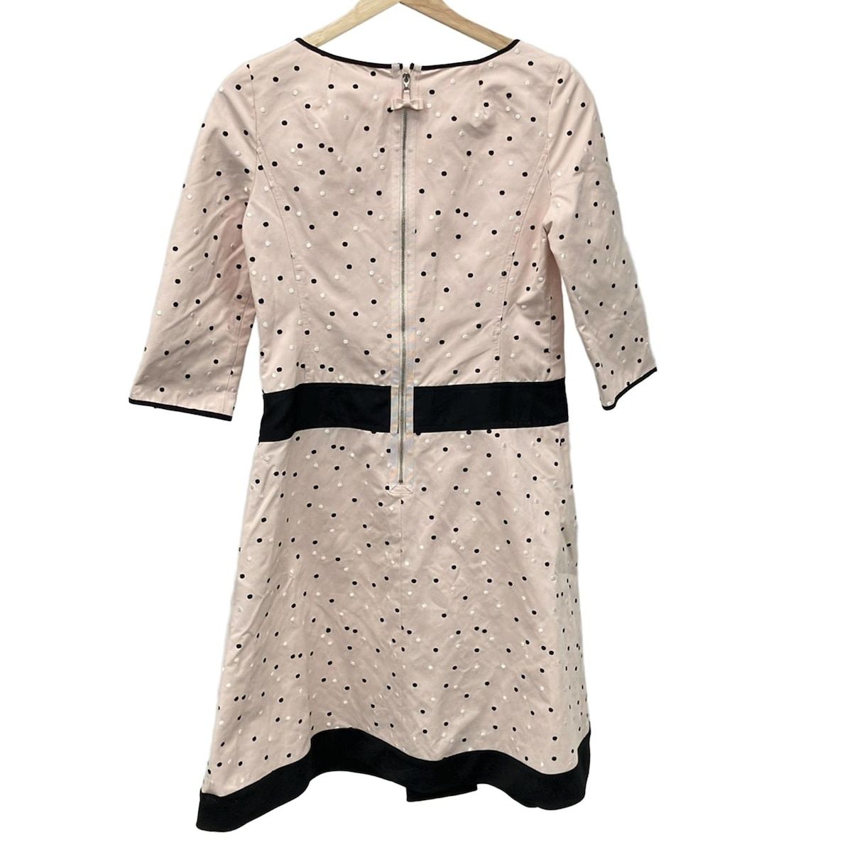 TO BE CHIC トゥービーシック ワンピース サイズ40 M レディース ライトピンク 黒 白 長袖 ひざ丈 ドット柄 刺繍