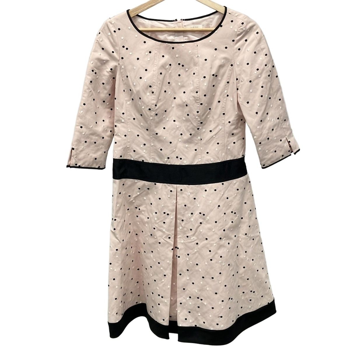 TO BE CHIC トゥービーシック ワンピース サイズ40 M レディース ライトピンク 黒 白 長袖 ひざ丈 ドット柄 刺繍
