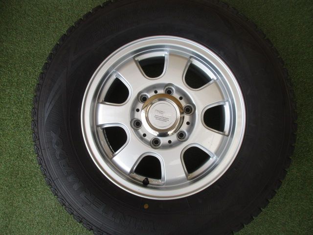 み BERG 195 80 R 15 スタッドレスタイヤ４本SET ハイエース レジアスエース NV 350 キャラバン