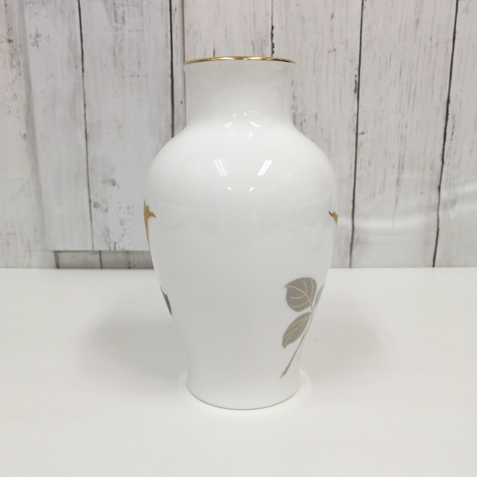 大倉陶園 金蝕バラ 花器 花瓶 - メルカリ