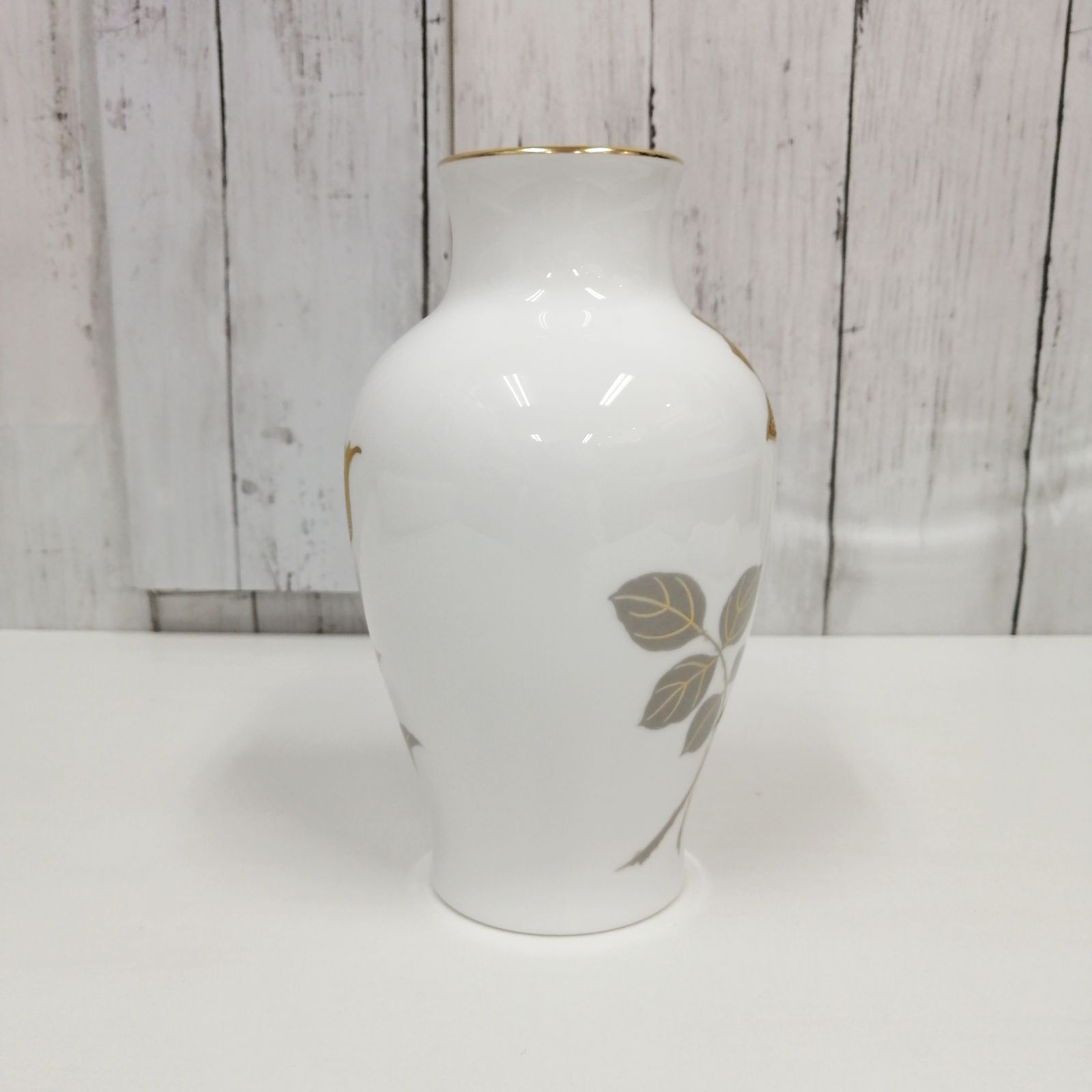 大倉陶園 金蝕バラ 花器 花瓶 - メルカリ