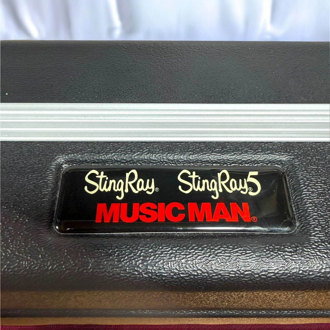 MUSICMAN stingray ハードケース　ミュージックマン ☆送料無料 希少 良品 MUSICMAN Stingray 5用 ハードケース