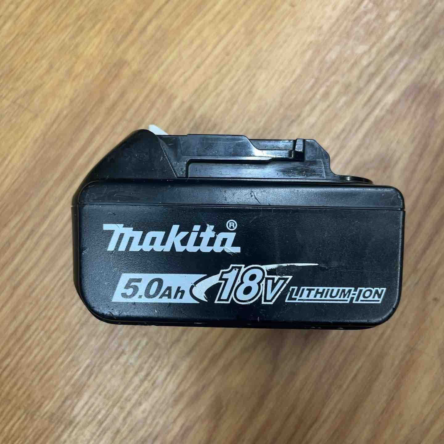  マキタ makita コードレスかくはん機 UT 130 DZ 18 V 5 0 Ahバッテリー 付き 撹拌機 ミキサー 電動工具 エア工具
