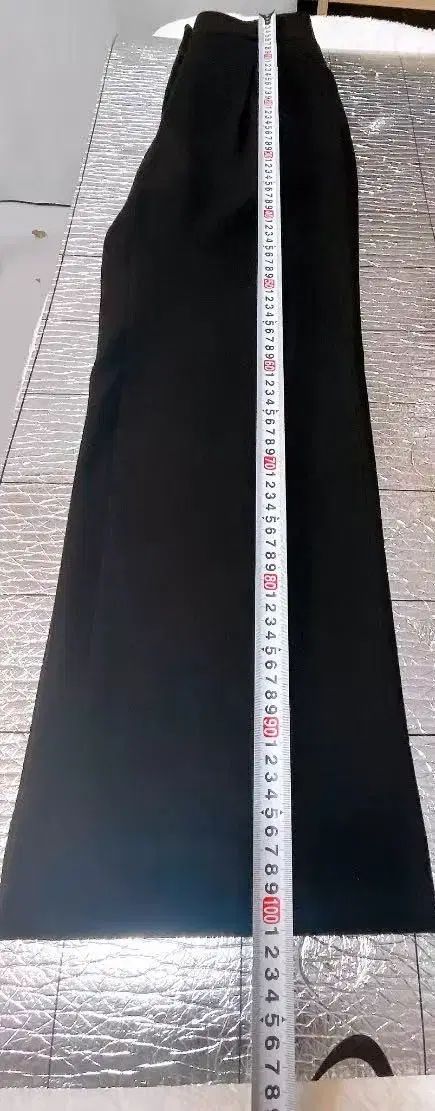 状態良し TIME ブラック ワイド パンツ 64 94 刺繍入り トレンド感