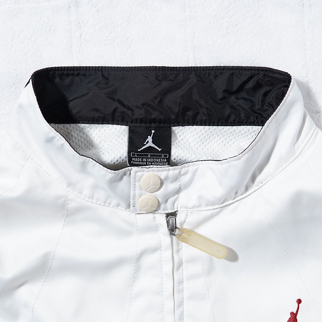 ナイキ エアジョーダン NIKE AIR JORDAN ナイロンジャケット XL 相当