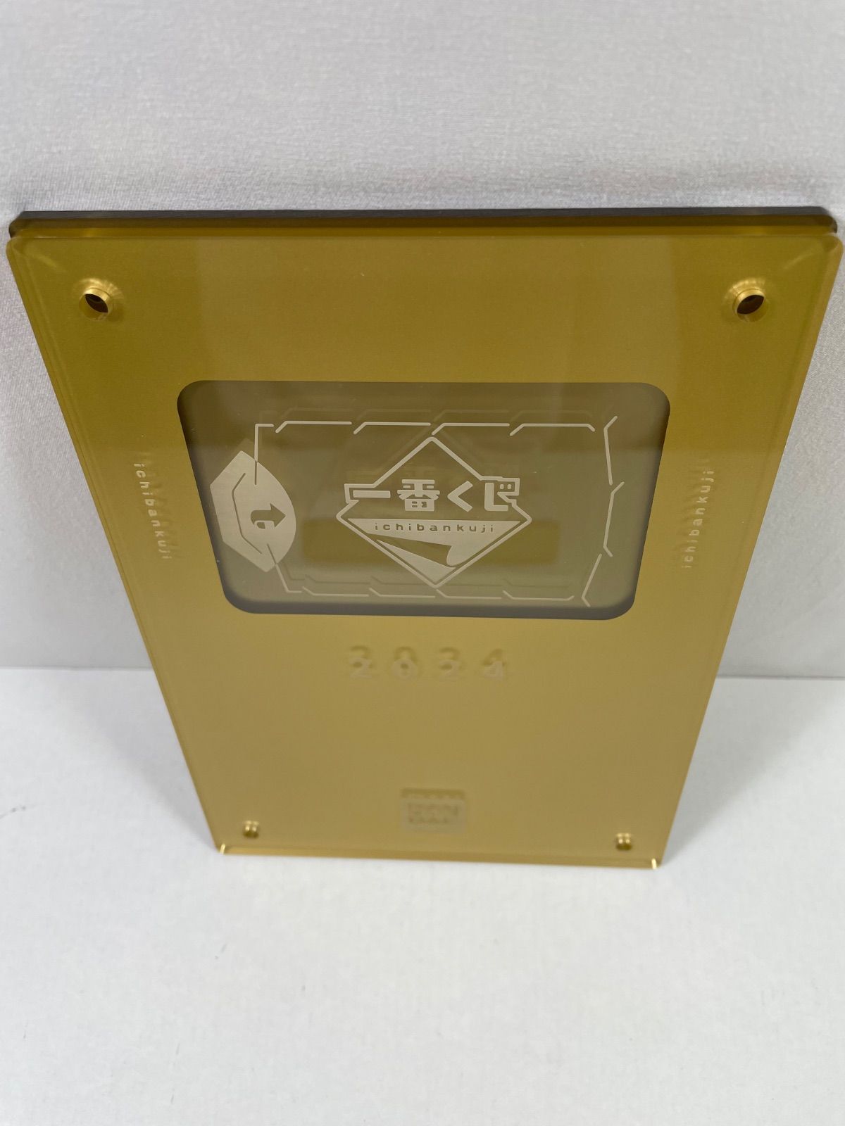 超希少　一番くじ　記念盾ゴールドver 超希少 一番くじ ポイくじ A賞 記念盾 ゴールド ブルー - メルカリ