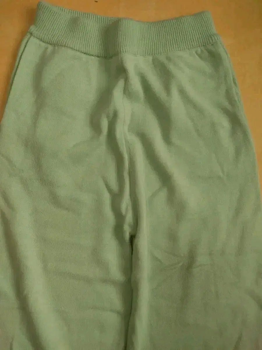 | rabbit Women's - runner's パンツ for men and women apparel レディース Bottoms Sale ウールmix お気に入り登録数4,000突破・着用動画あり