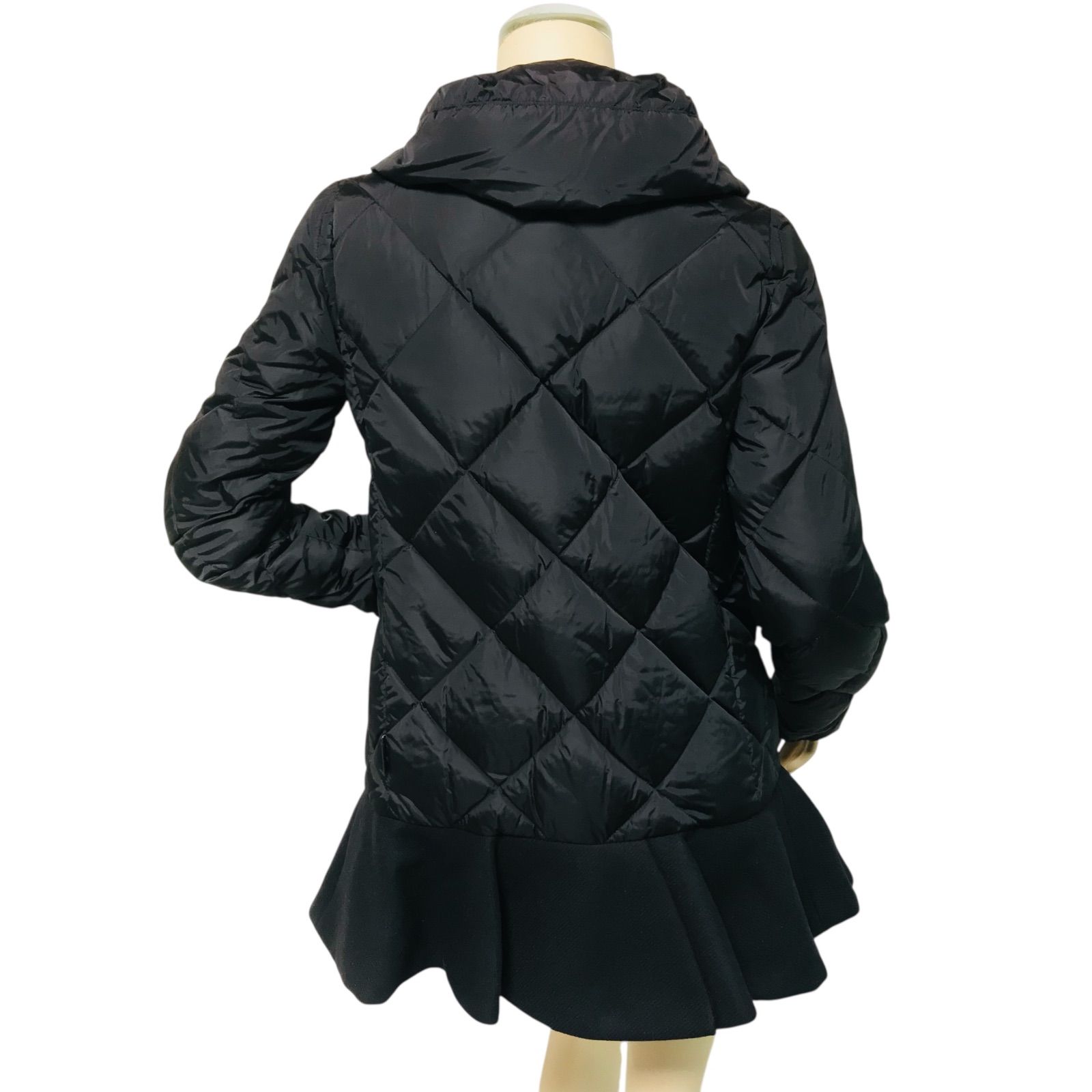 【極美品】MONCLER VOUGLANS ヴーラン ダウン キルティング 美品☆MONCLER・モンクレール VOUGLANS レディース ブランドロゴタグ