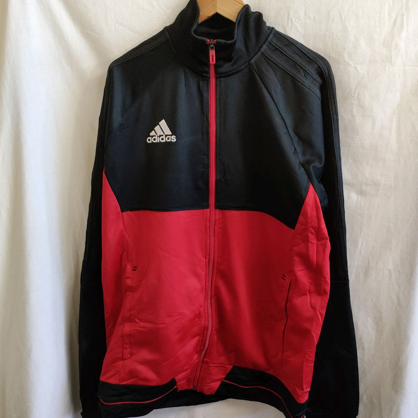 アディダス adidas ブラック レッド 黒 赤 ジャージ Mサイズ - メルカリ