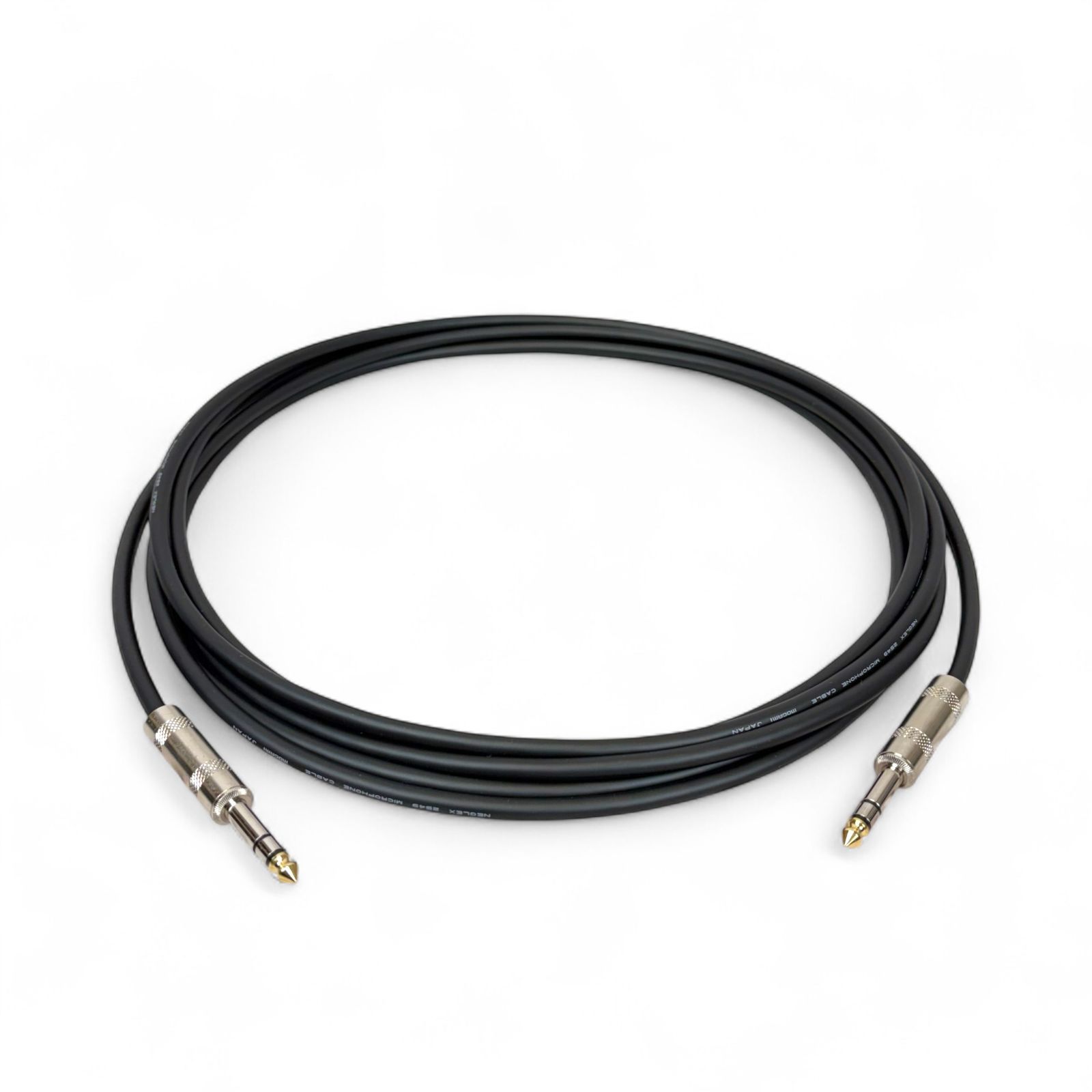 アルパインイコライザージャンク扱い イルミ切れあり。 デッキ ブラック