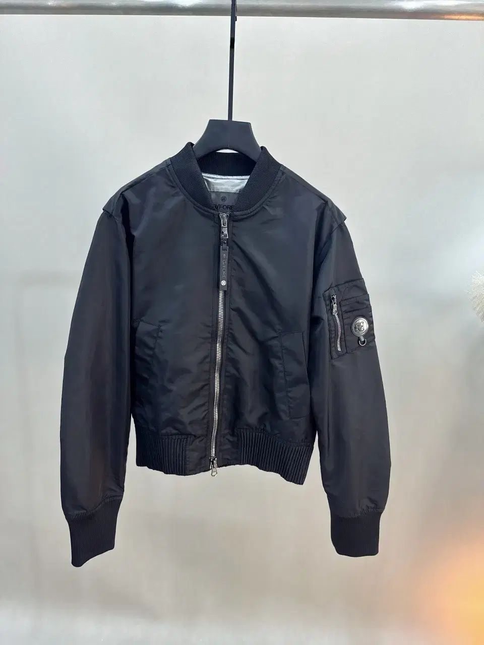 G FORE(ジーフォア) レディースゴルフ 防風 ジャケット - メルカリ