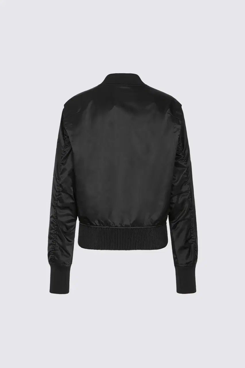 G/FORE ジーフォア韓国レディースハイブリットジャケットsizeL G FORE(ジーフォア) レディースゴルフ 防風 ジャケット - メルカリ