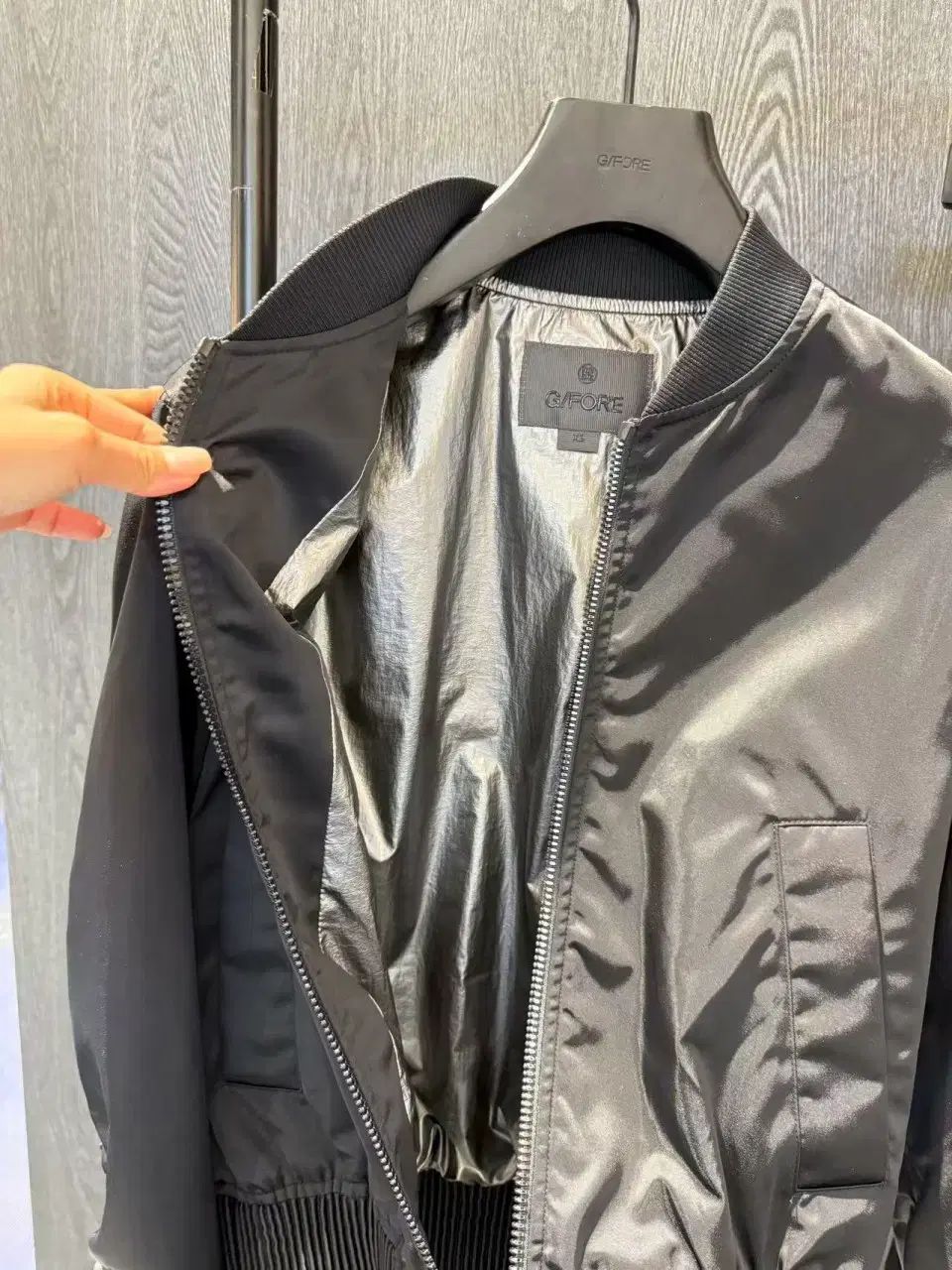 G FORE(ジーフォア) レディースゴルフ 防風 ジャケット - メルカリ